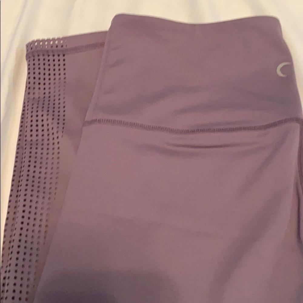 Zyia Plum Slate Flame Leggings